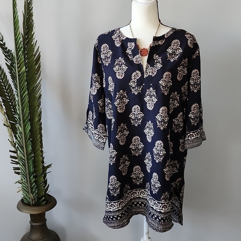 Misia navy blue v-neck tunic with cream and rose colored print